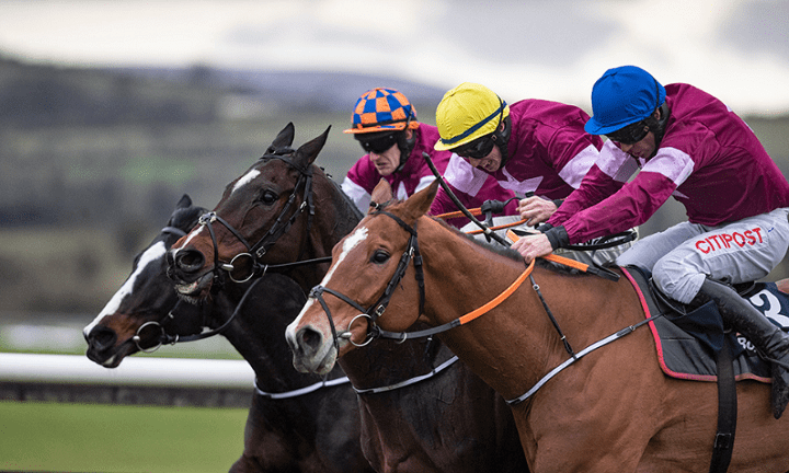 Grand National Horse Race в Великобритании